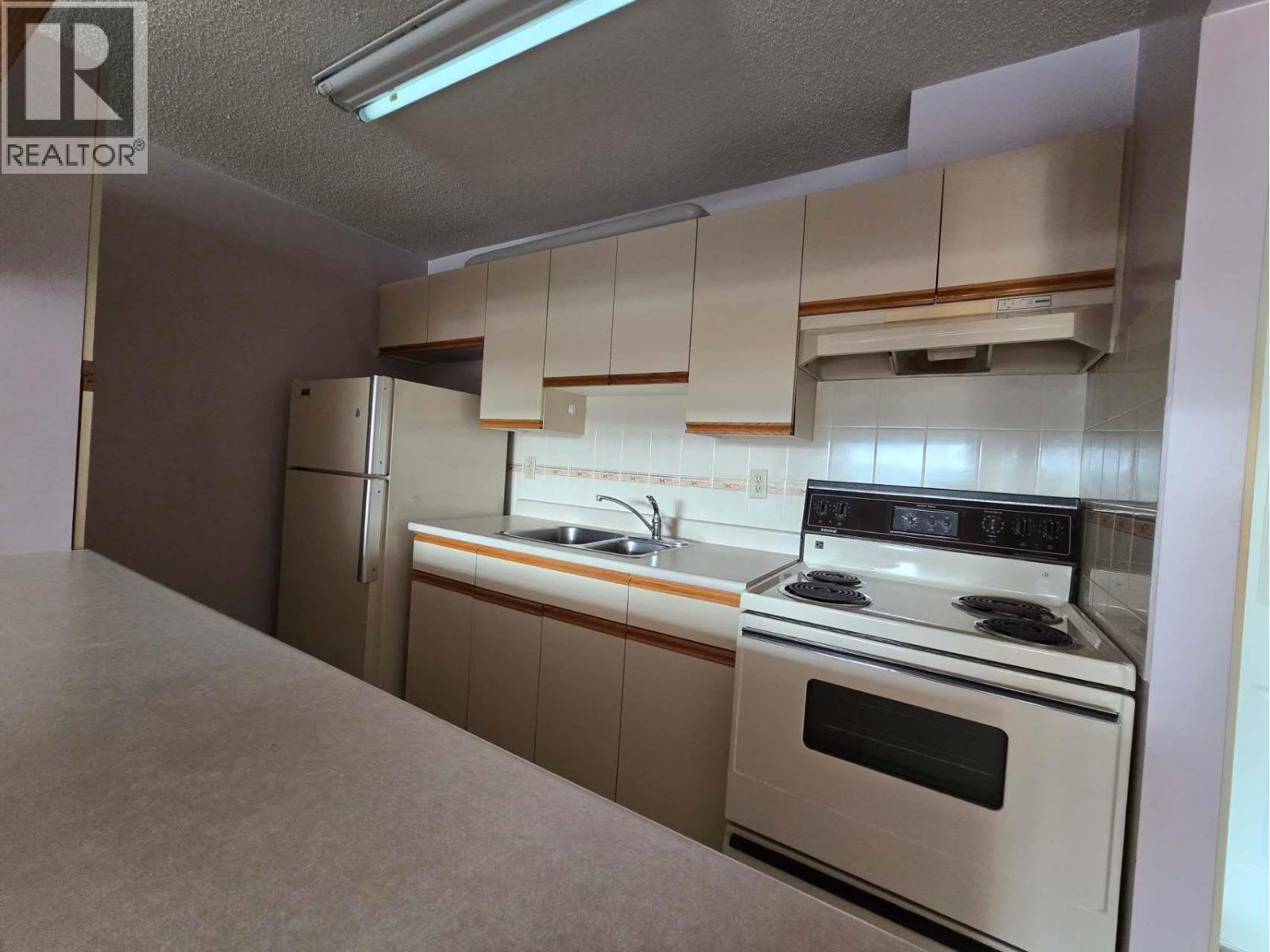 1201 6631 Minoru Boulevard, Richmond, British Columbia V6Y 1Z1 - Photo 10 - R3104339