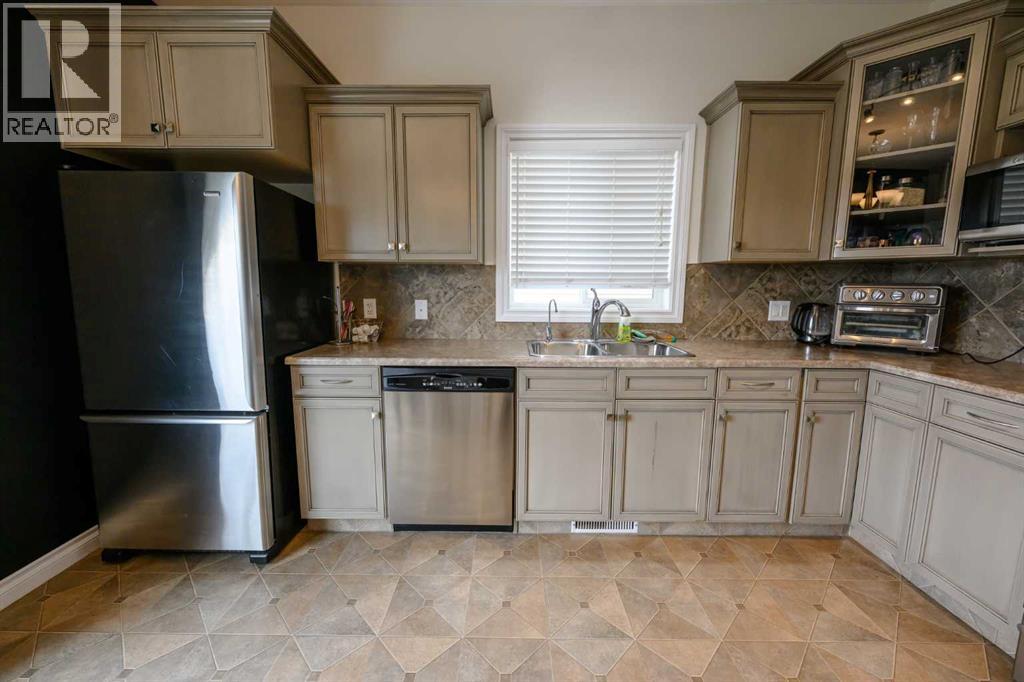 11327 Pinnacle Drive, Grande Prairie, Alberta  T8W 0E4 - Photo 8 - A2309459