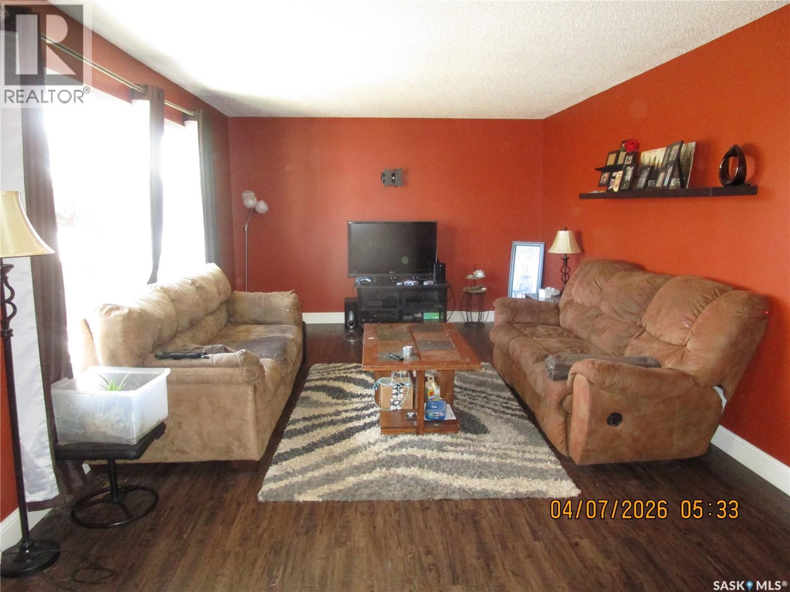 222 Westview Drive, Coronach, Saskatchewan  S0H 0Z0 - Photo 6 - SK035321