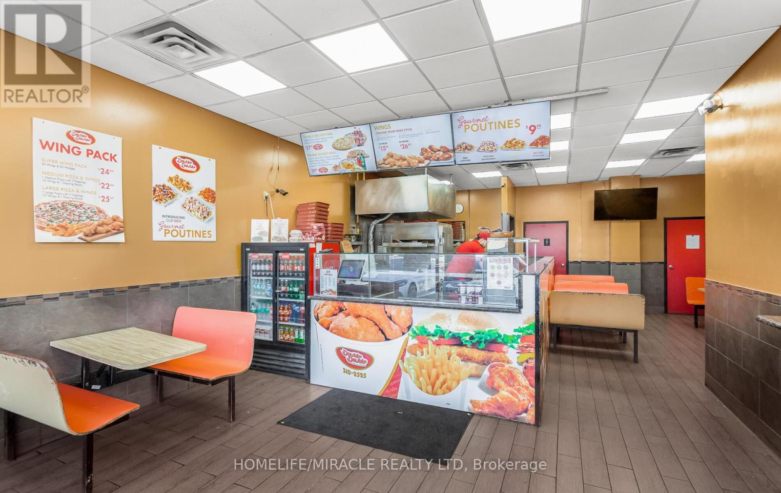 95 Saginaw Parkway, Cambridge, Ontario  N1T 1T9 - Photo 3 - X13107486