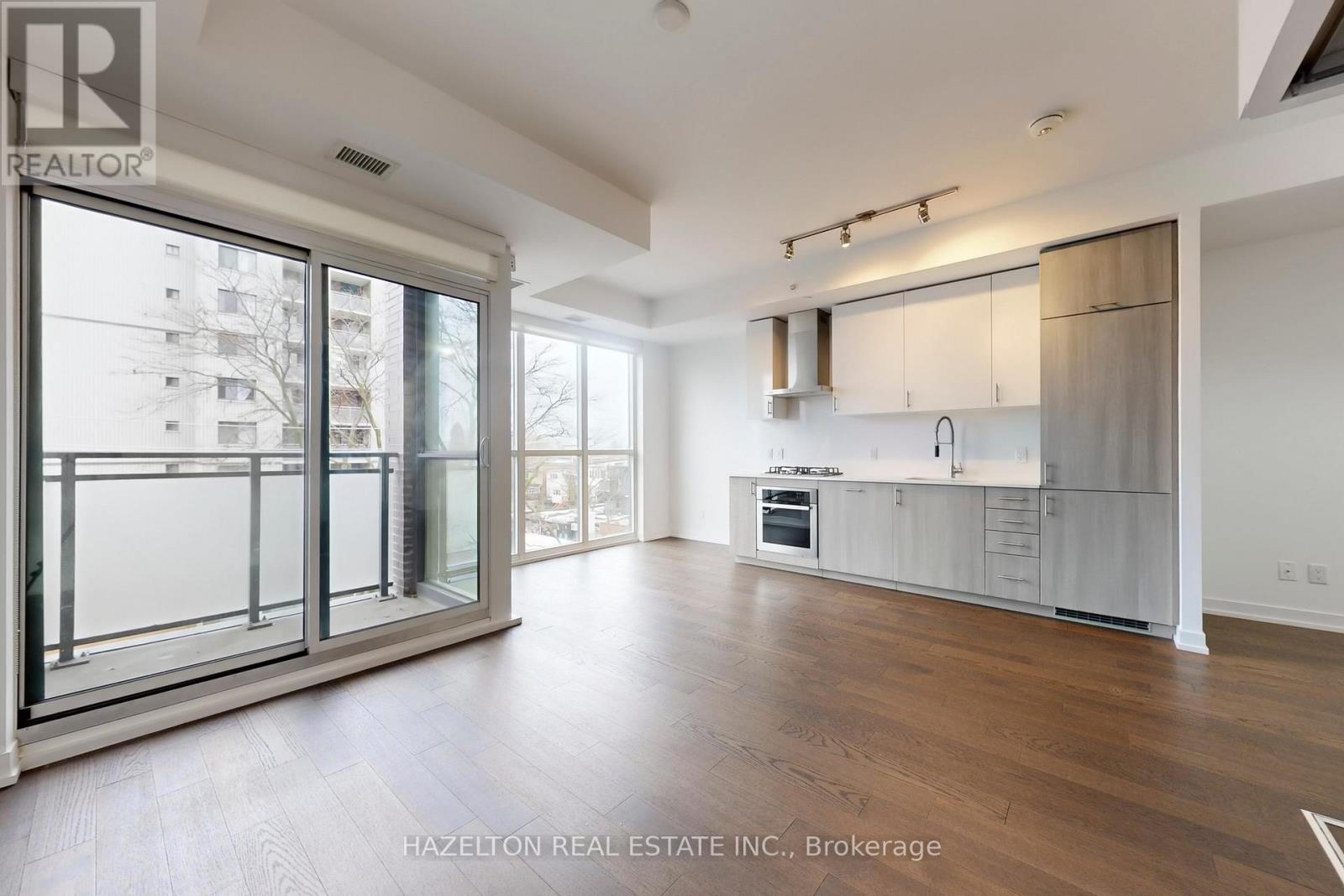 421 - 38 Howard Park Avenue, Toronto, Ontario  M6R 0A7 - Photo 5 - W13073230