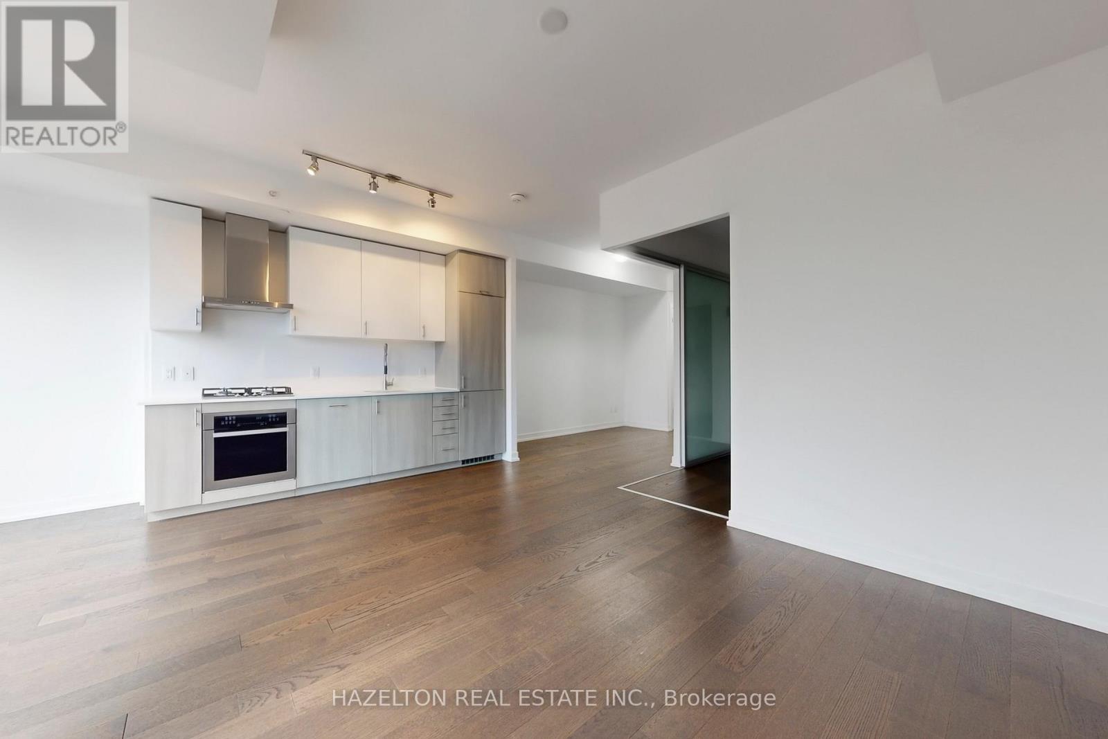 421 - 38 Howard Park Avenue, Toronto, Ontario  M6R 0A7 - Photo 8 - W13073230