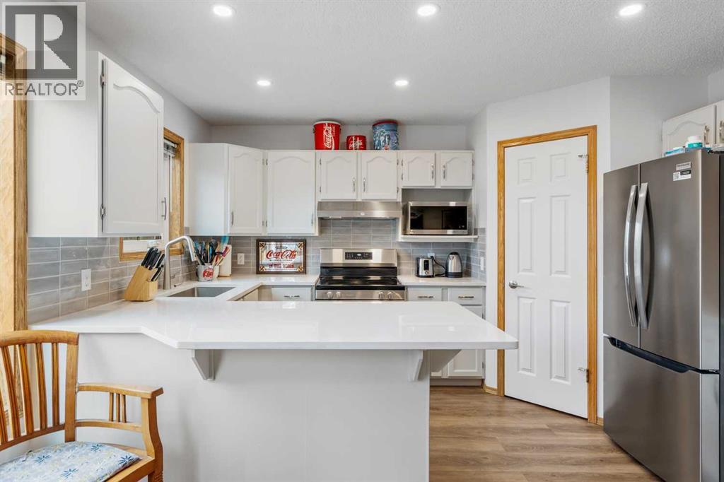39 Arbour Wood Close NW, Calgary, Alberta  T3G 4A8 - Photo 8 - A2291285