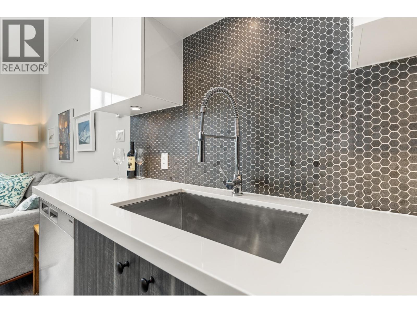304 311 E 6th Avenue, Vancouver, British Columbia  V5T 0G9 - Photo 7 - R3116125