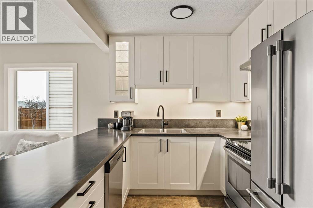 101 Country Hills Villas NW, Calgary, Alberta  T3K 4S8 - Photo 7 - A2308244