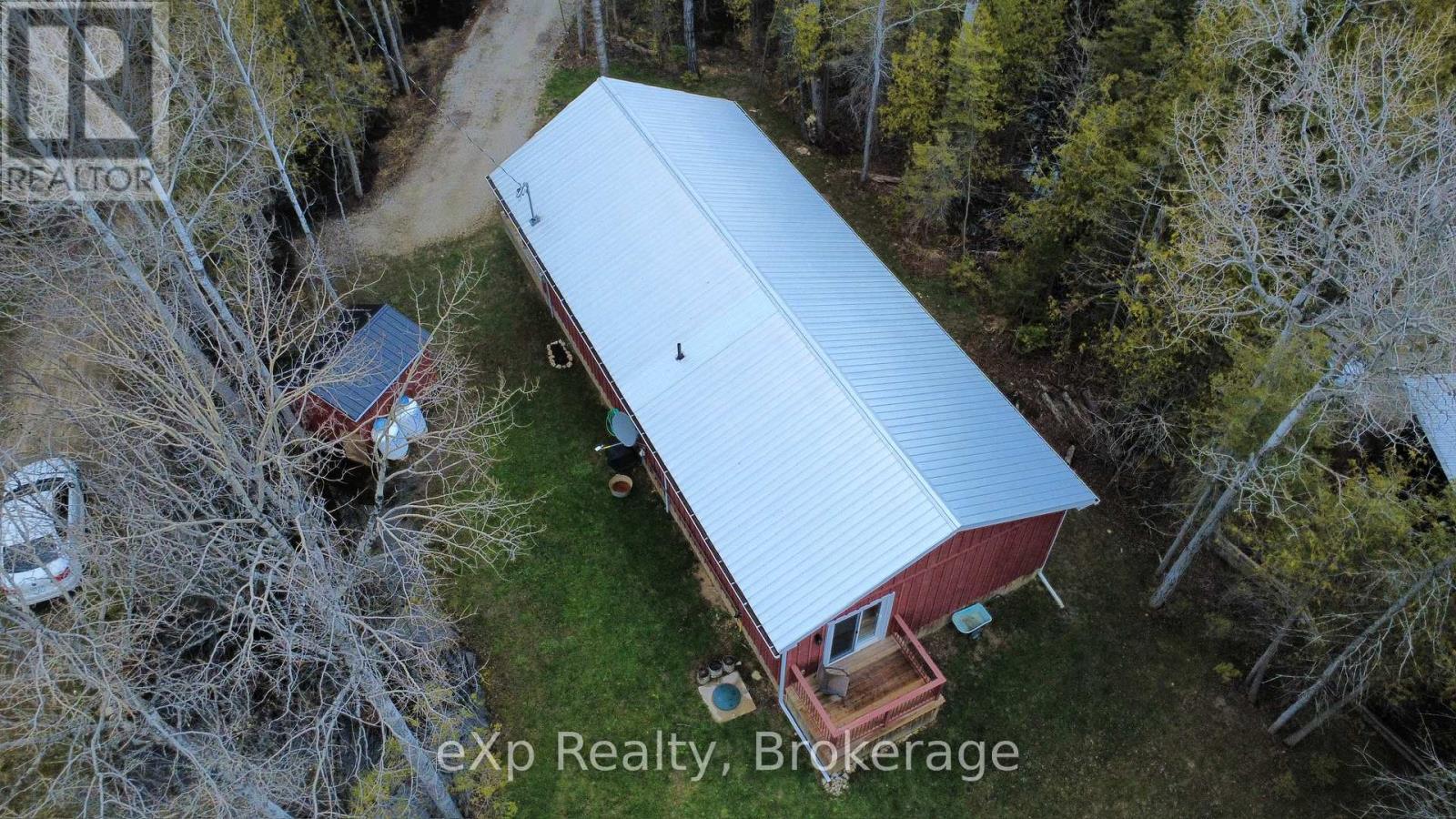 38 Miller Lake Road, Northern Bruce Peninsula, Ontario  N0H 1Z0 - Photo 30 - X12902374