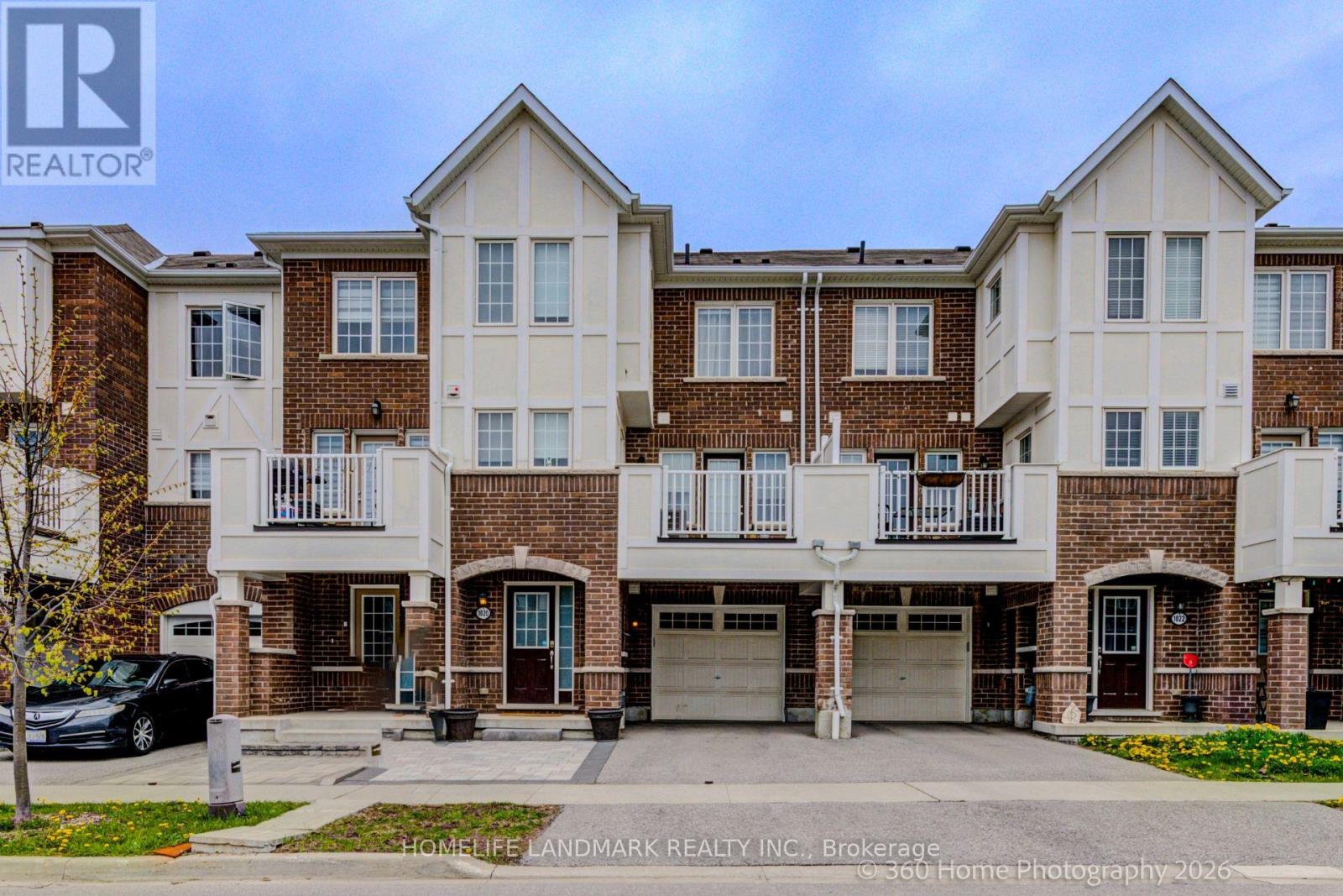 1020 DRAGONFLY AVENUE, Pickering, Ontario