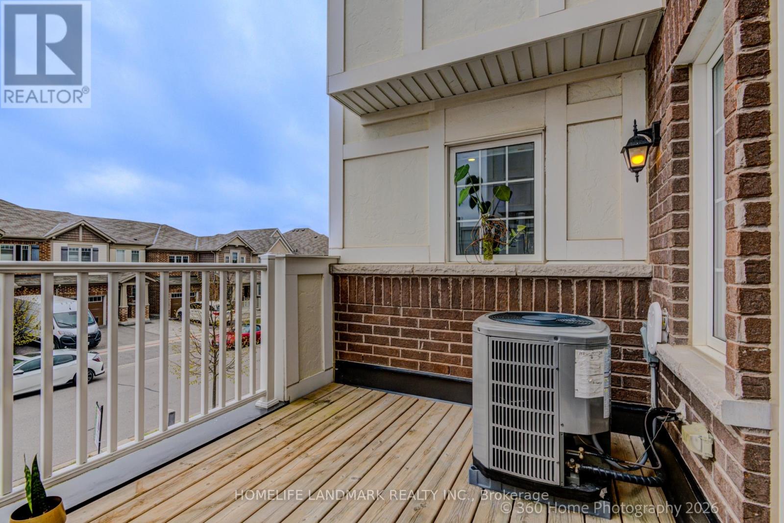 1020 Dragonfly Avenue, Pickering, Ontario  L1X 0E9 - Photo 35 - E13106422
