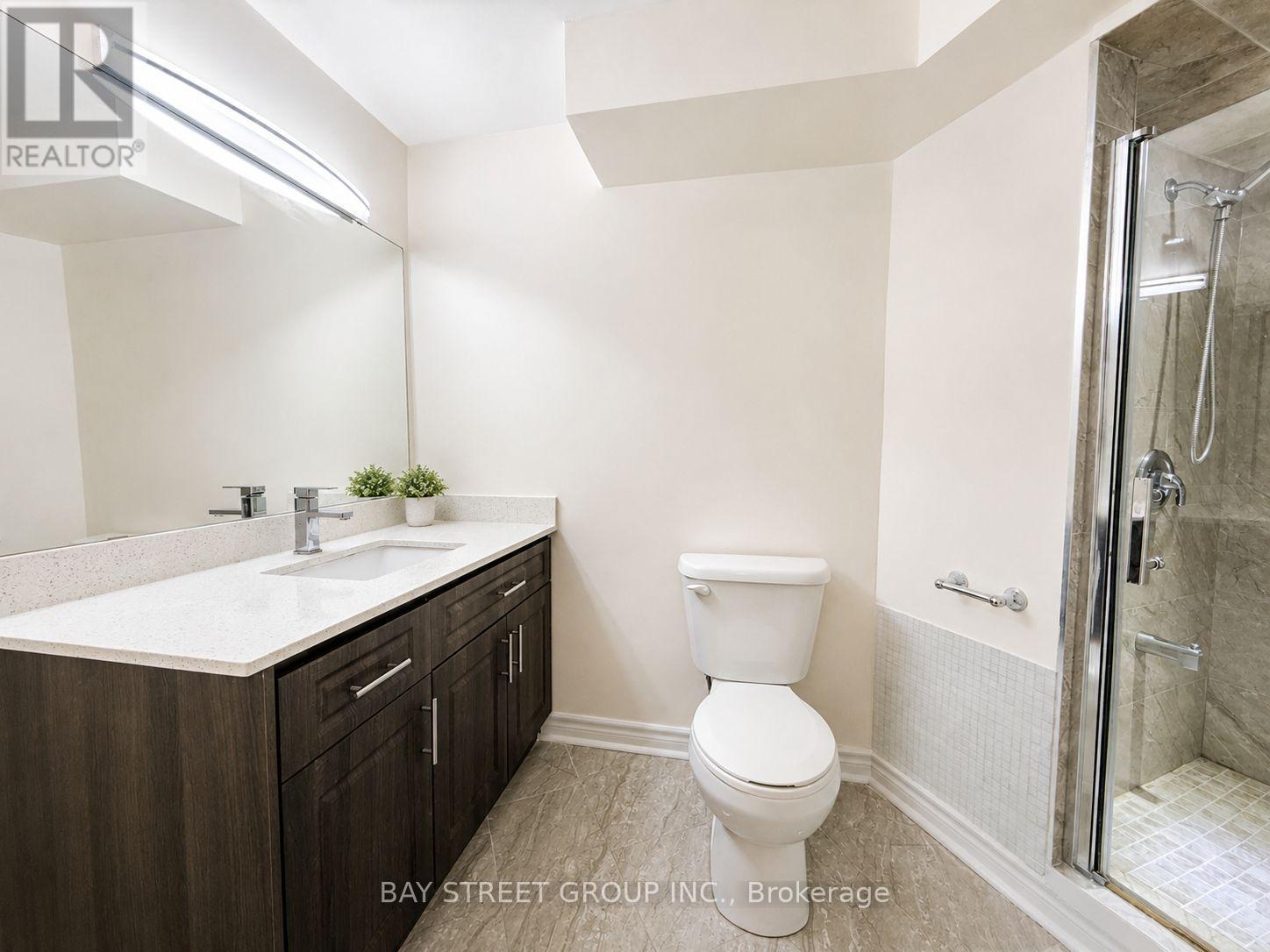 2554 Valencia Road, Mississauga, Ontario  L5N 4L6 - Photo 36 - W12932578