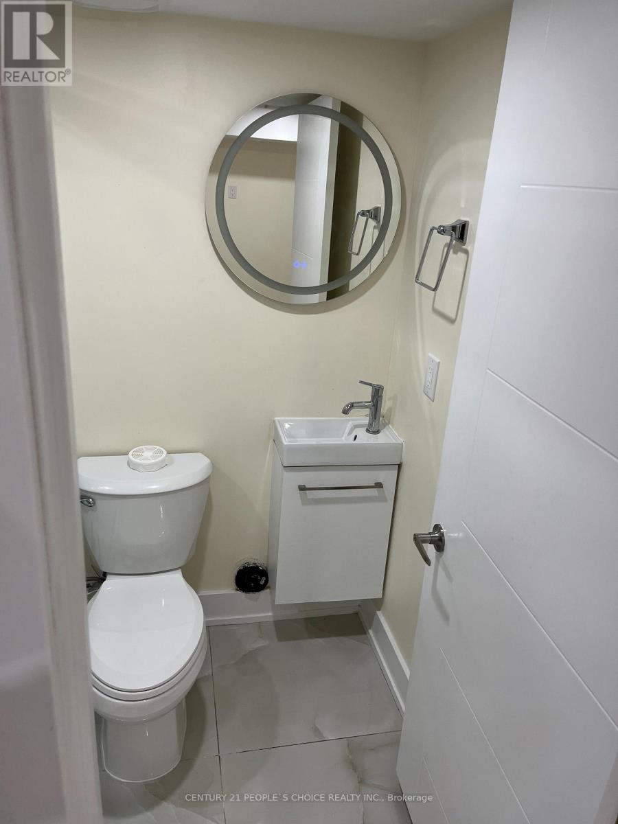 16 Gemma Place, Brampton, Ontario  L6Z 0J5 - Photo 15 - W13095738