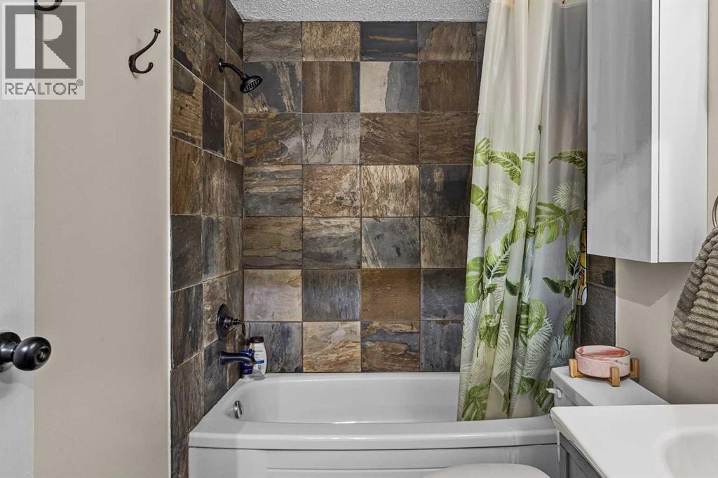 23, 1119 Railway Ave, Canmore, Alberta  T1W 1R4 - Photo 37 - A2309731