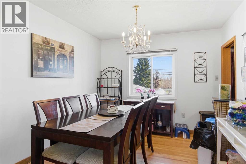 200 Hendon Drive NW, Calgary, Alberta  T2K 1Z7 - Photo 5 - A2305750