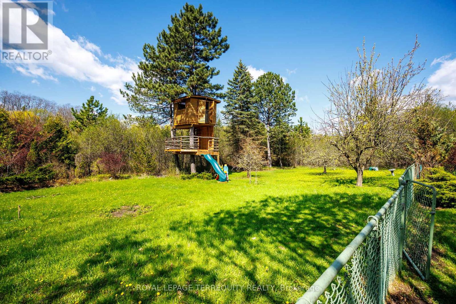 40 Sunnycrest Road, Toronto, Ontario  M2R 2T4 - Photo 31 - C13107616