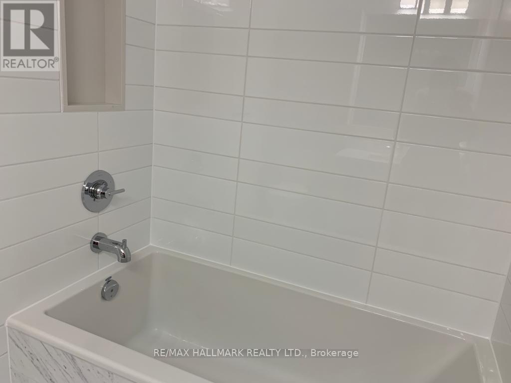 803 - 38 Iannuzzi Street, Toronto, Ontario  M5V 0S2 - Photo 11 - C13107620