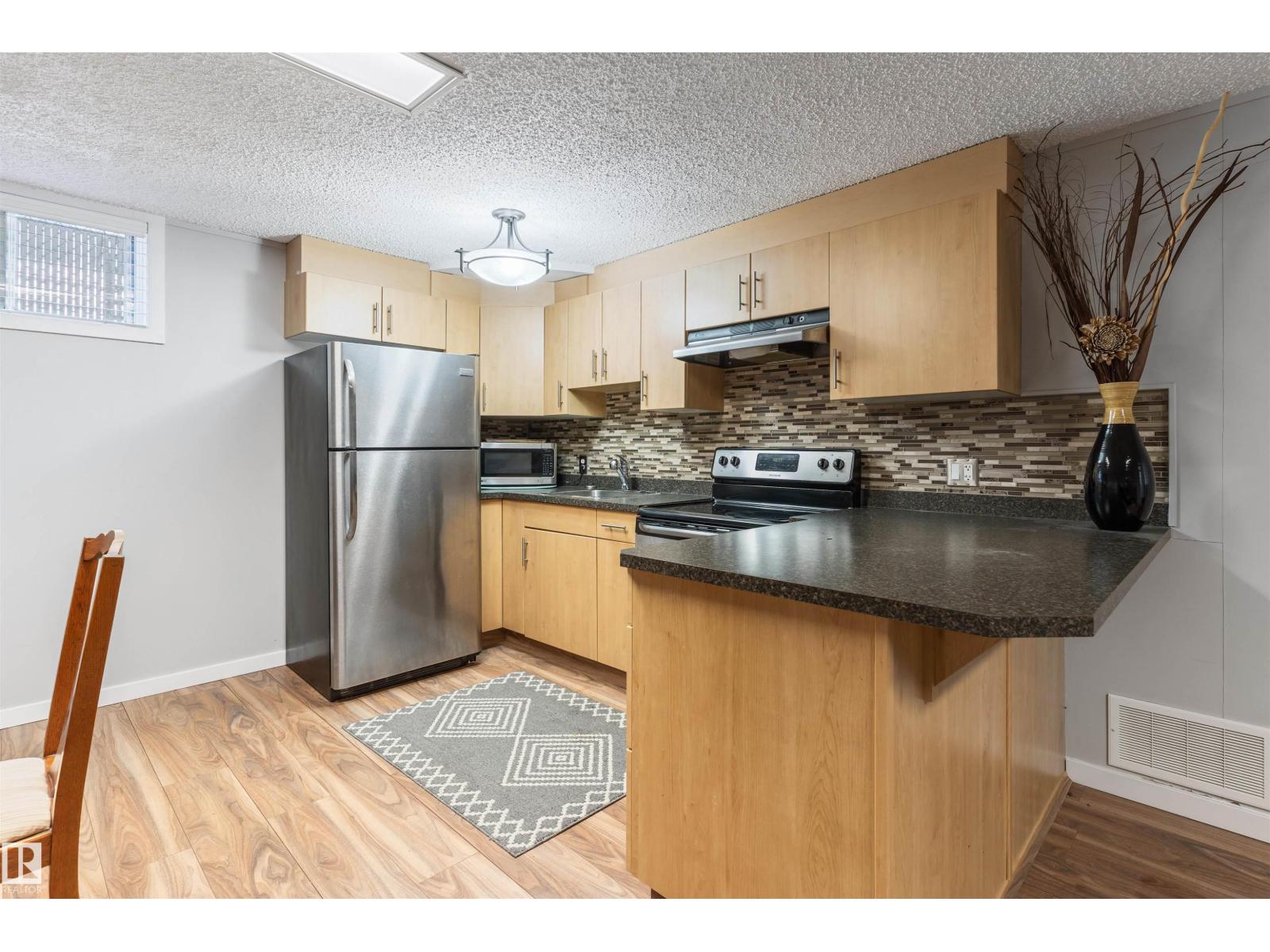 10803 52 St Nw, Edmonton, Alberta  T6A 2H4 - Photo 28 - E4486851