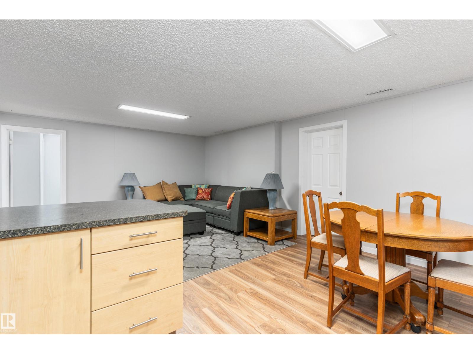 10803 52 St Nw, Edmonton, Alberta  T6A 2H4 - Photo 30 - E4486851