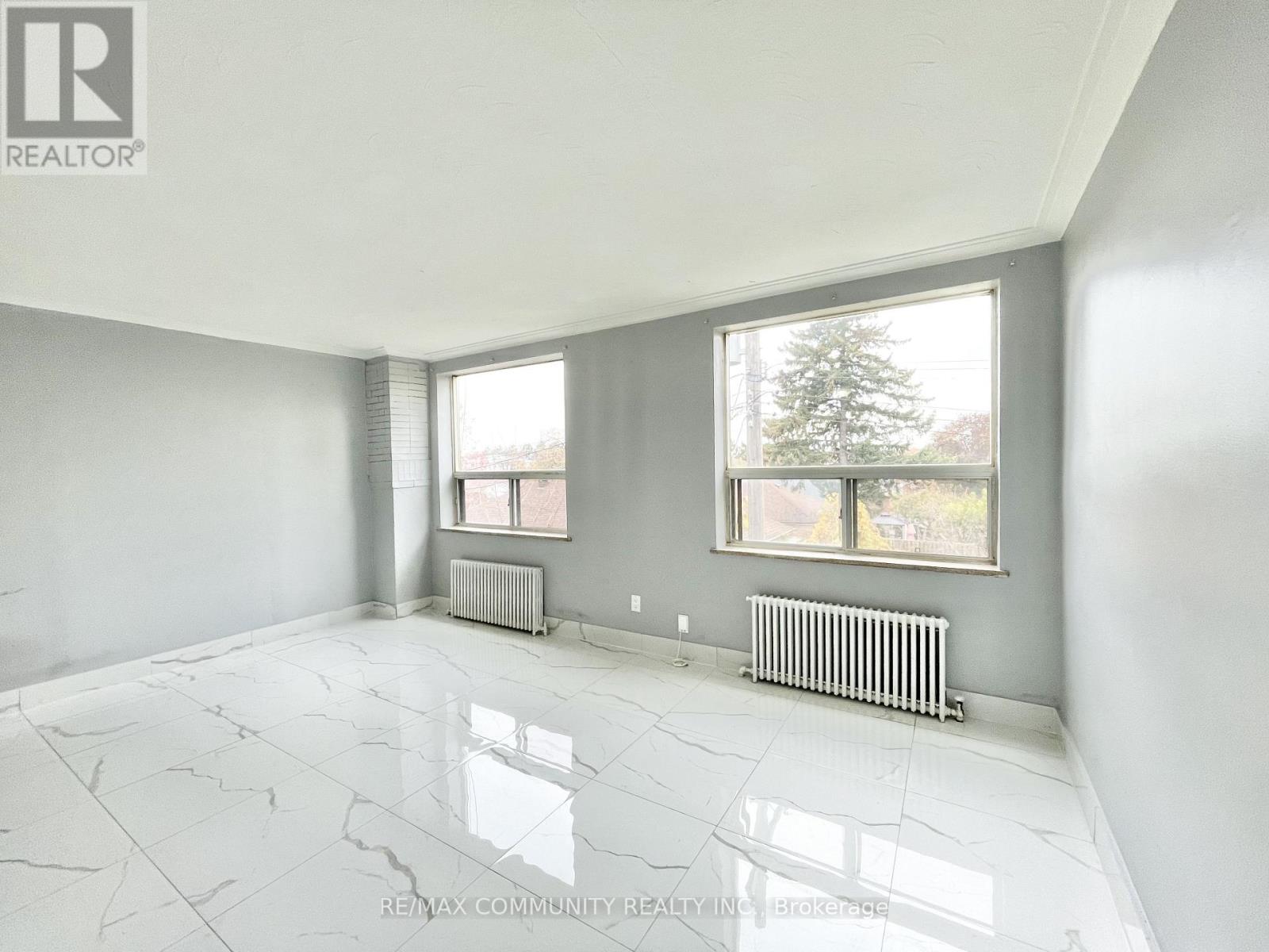 2 - 2624 Eglinton Avenue E, Toronto, Ontario  M1K 2S3 - Photo 4 - E13107516