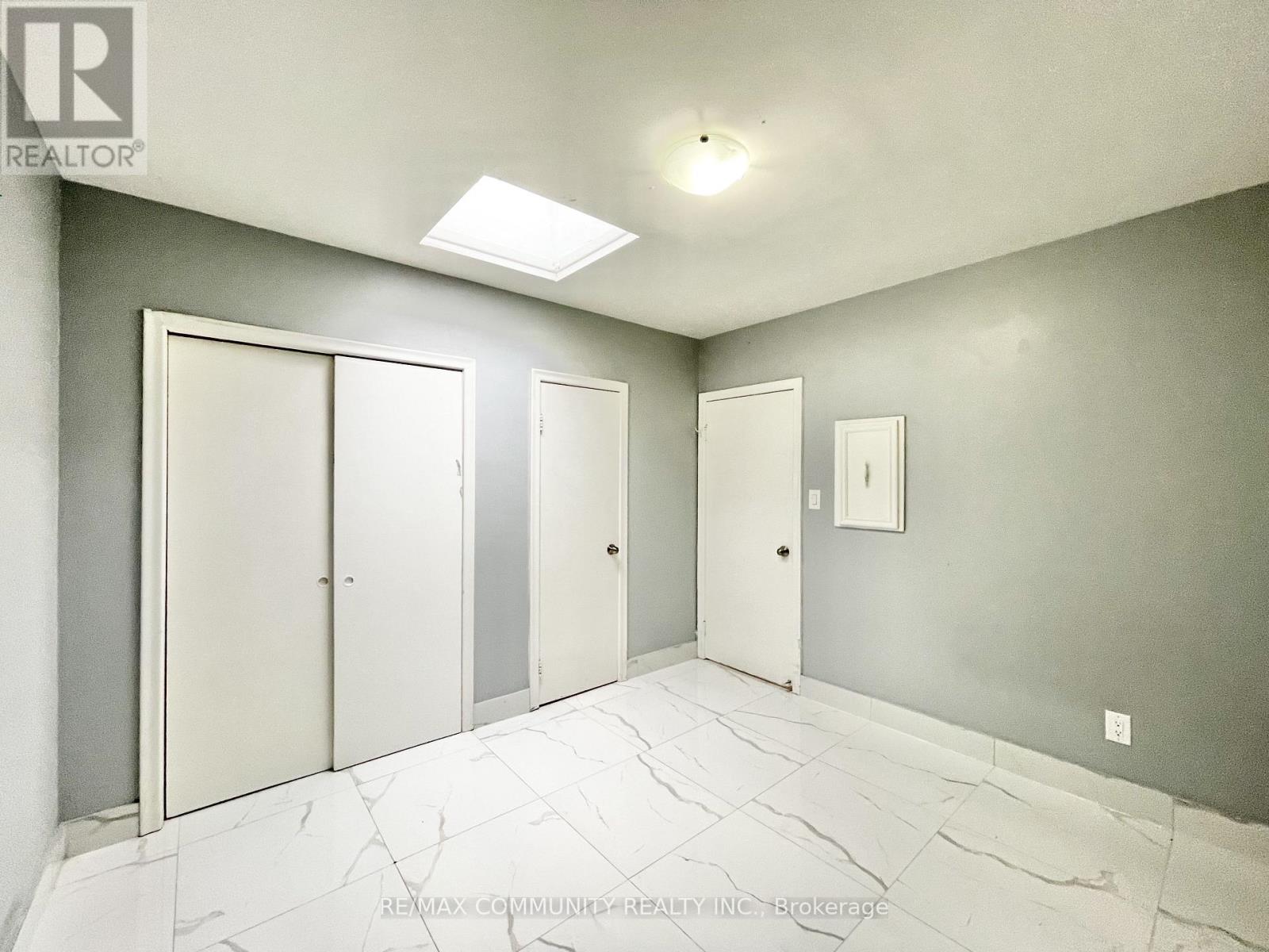 2 - 2624 Eglinton Avenue E, Toronto, Ontario  M1K 2S3 - Photo 6 - E13107516