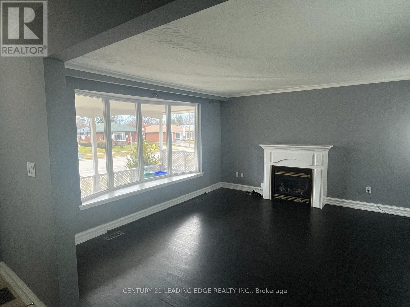912 Crocus Crescent, Whitby, Ontario  L1N 2A7 - Photo 3 - E13107524