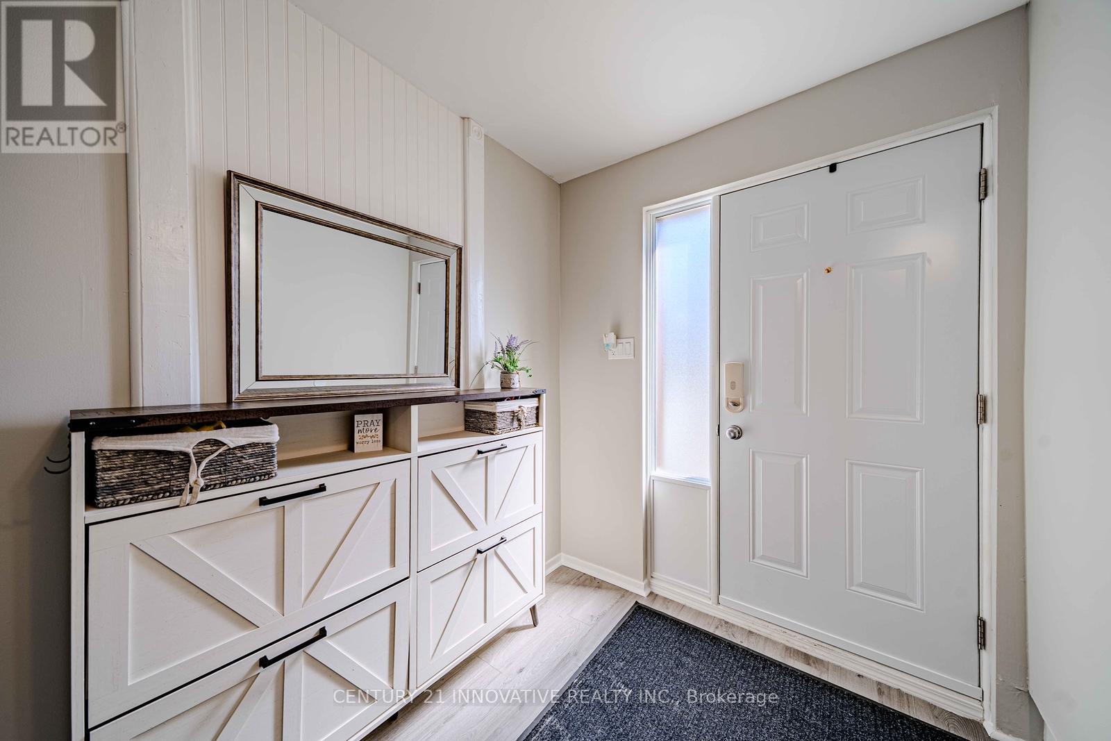 35 The Bridle Path, Clarington, Ontario  L1C 3W1 - Photo 6 - E13107610