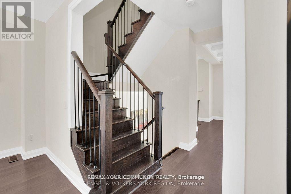29 Nardini Lane N, Richmond Hill, Ontario  L4C 1C2 - Photo 20 - N13107530