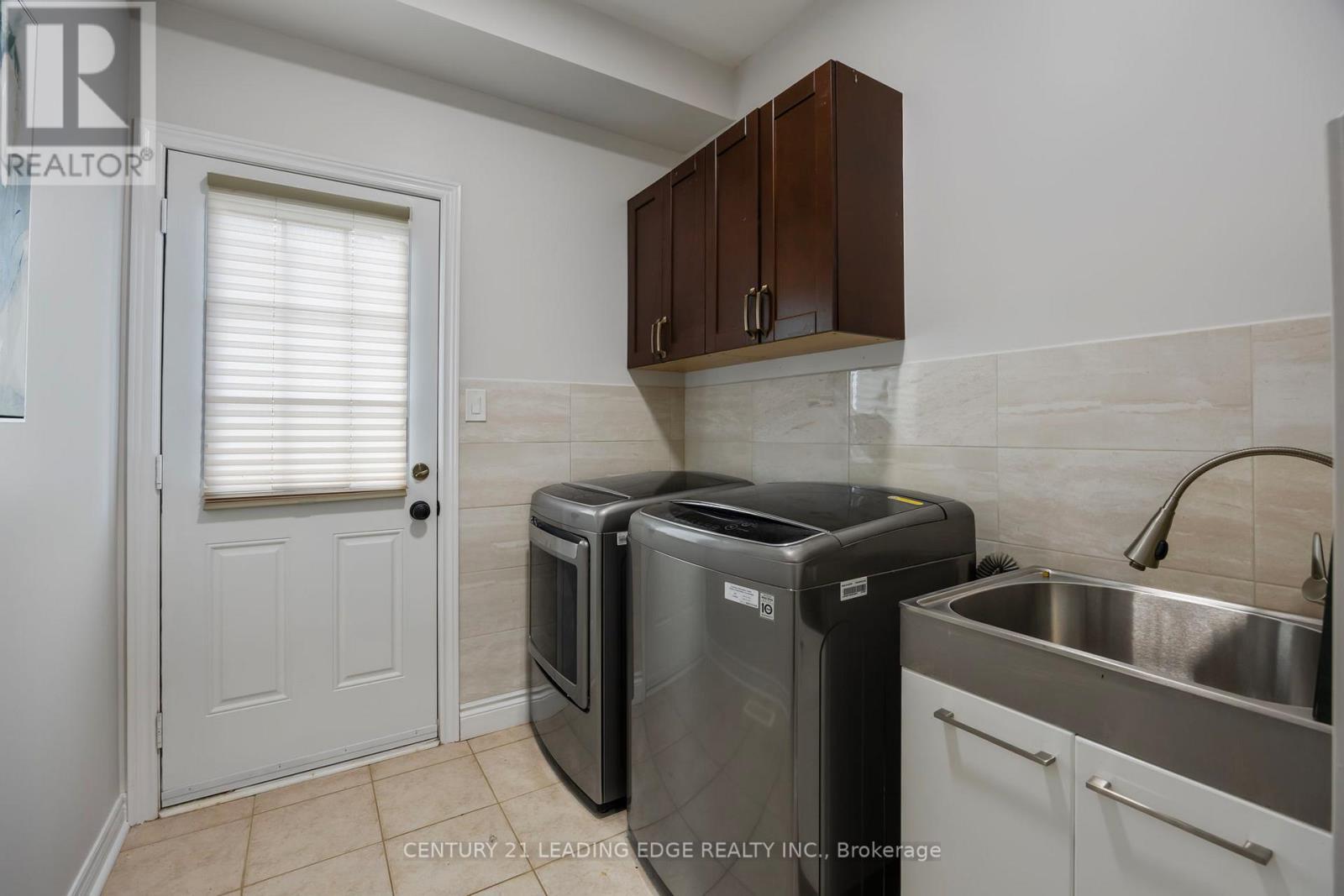114 Stonechurch Crescent, Markham, Ontario  L6B 0J2 - Photo 24 - N13107588