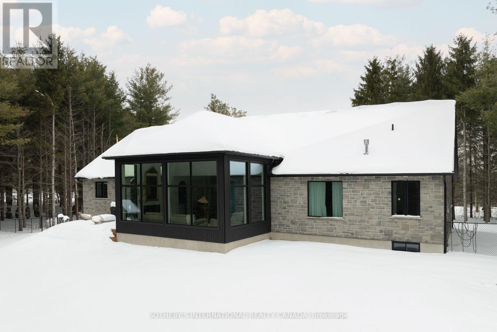 4640 Nassagaweya-Puslinch Townline, Puslinch, Ontario  L0P 1J0 - Photo 39 - X12795798