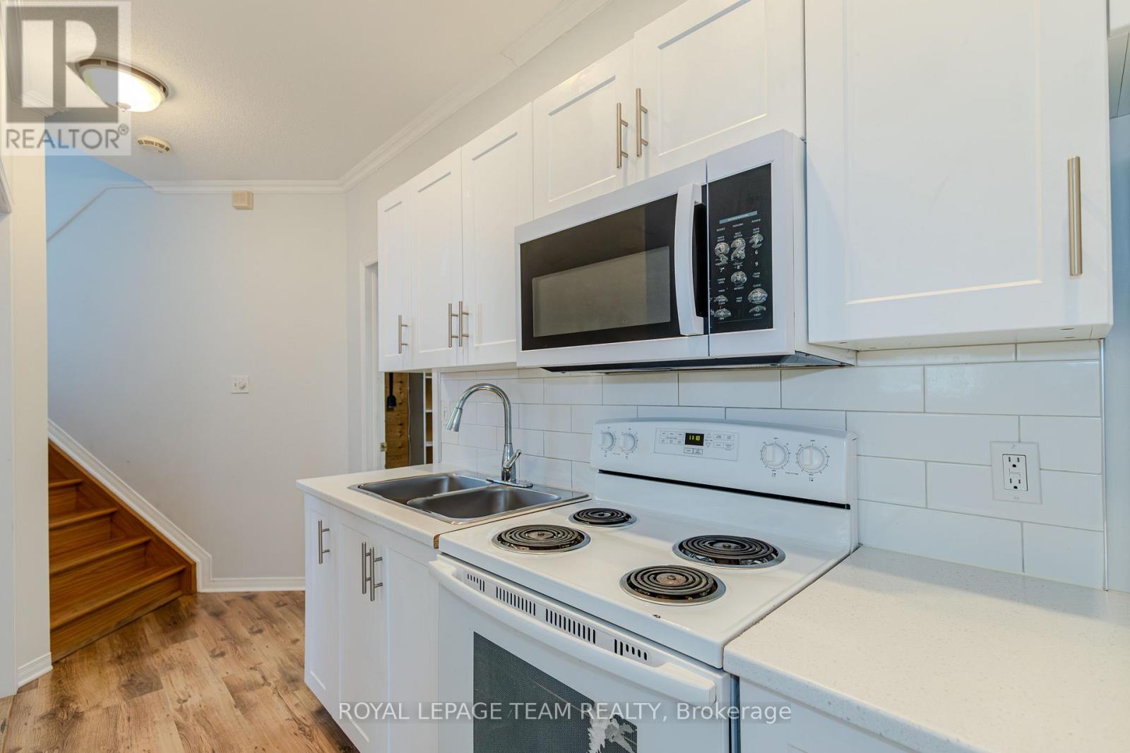 Unit B - 1566 Lisbon Street, Ottawa, Ontario  K4A 4B9 - Photo 7 - X12837622