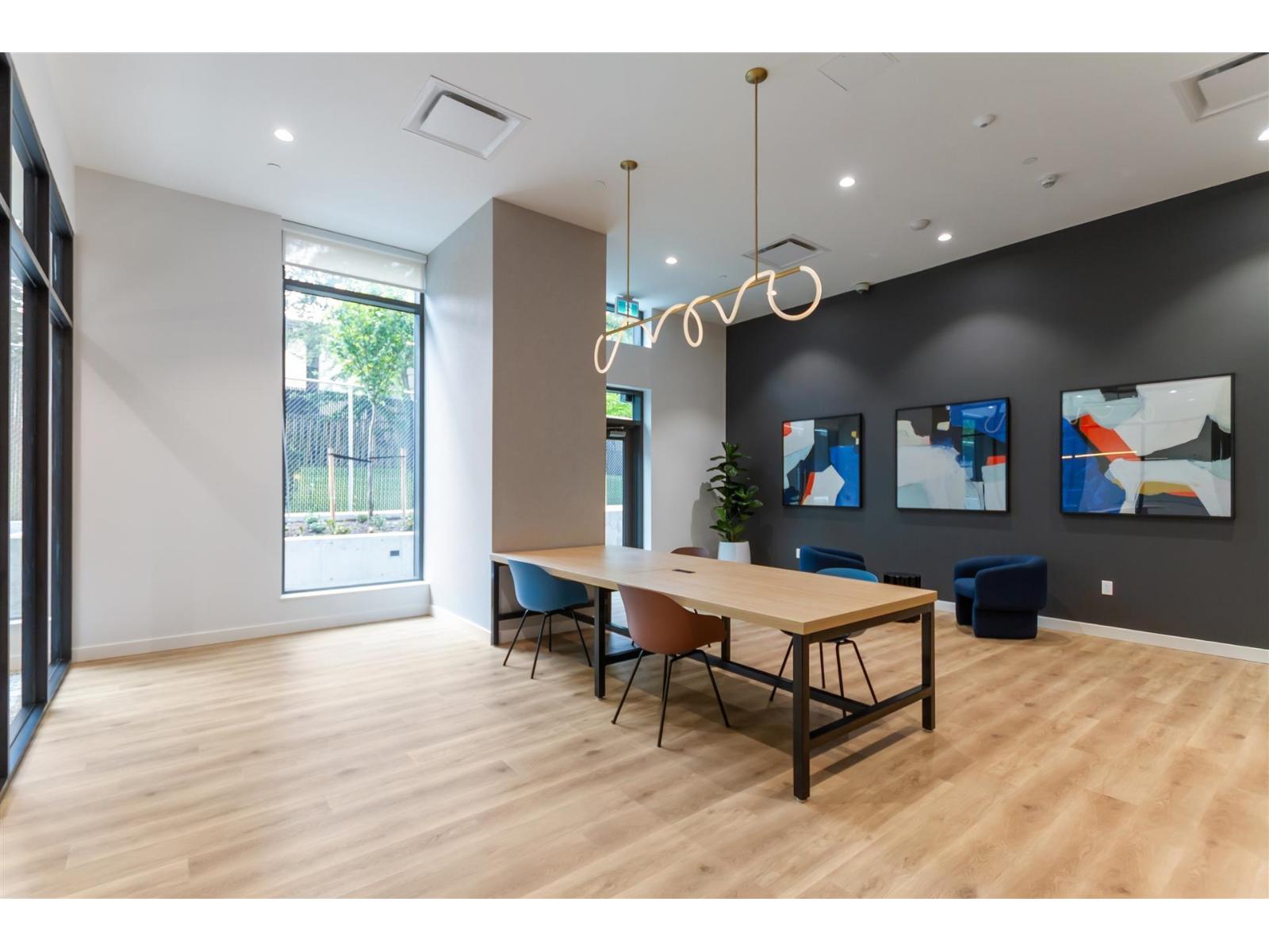 2707 13738 Central Avenue, Surrey, British Columbia  V3T 0X5 - Photo 13 - R3121679