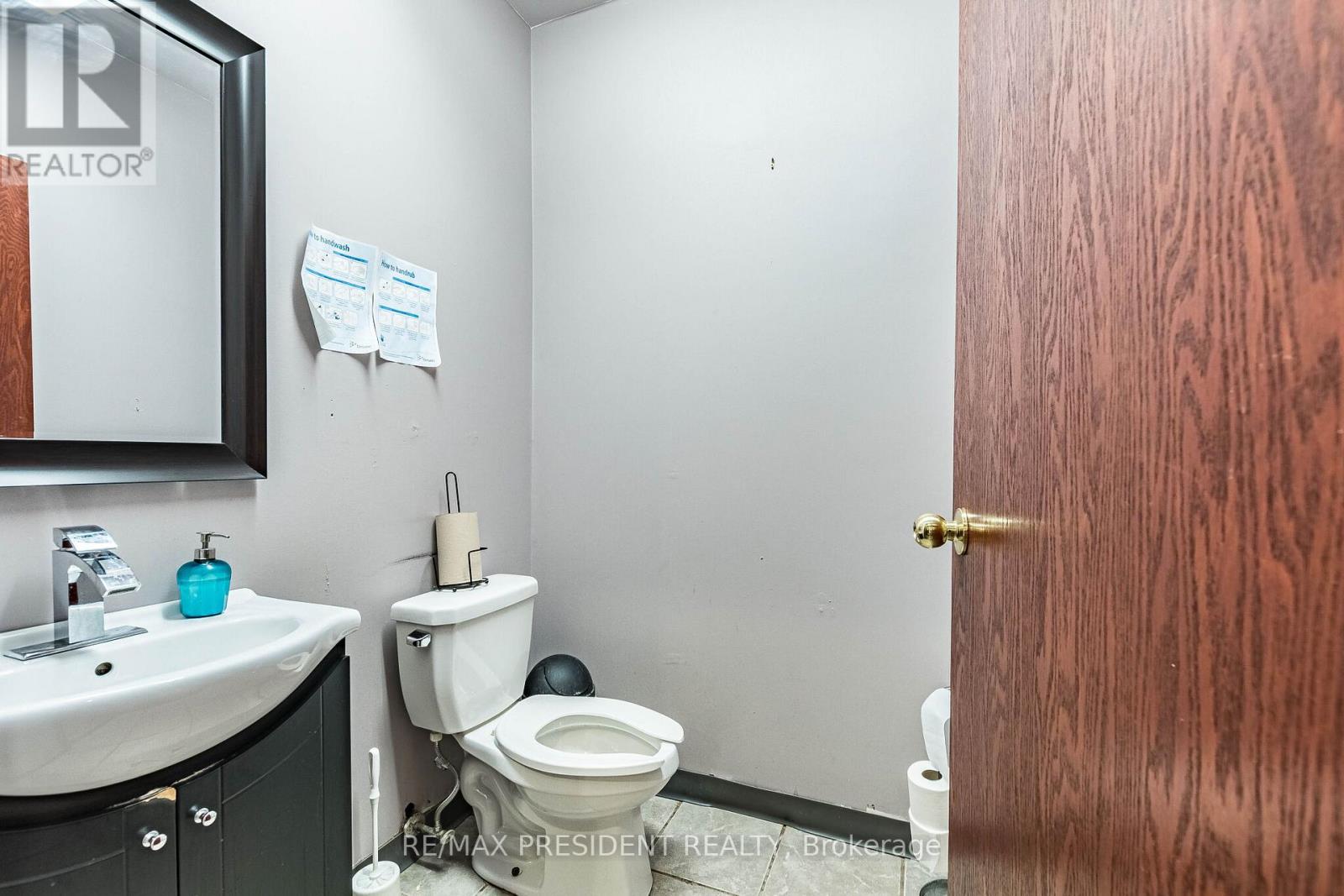 55 & 56 - 8500 Torbram Road, Brampton, Ontario  L6T 5C6 - Photo 19 - W13107520