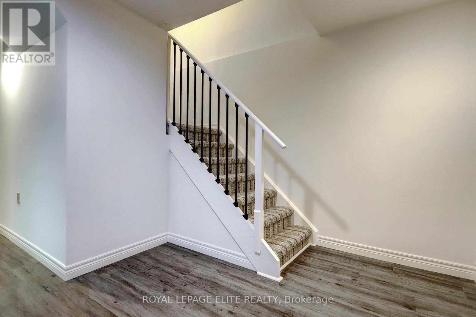 7113 Tamar Road, Mississauga, Ontario  L5N 1Y7 - Photo 28 - W13107526