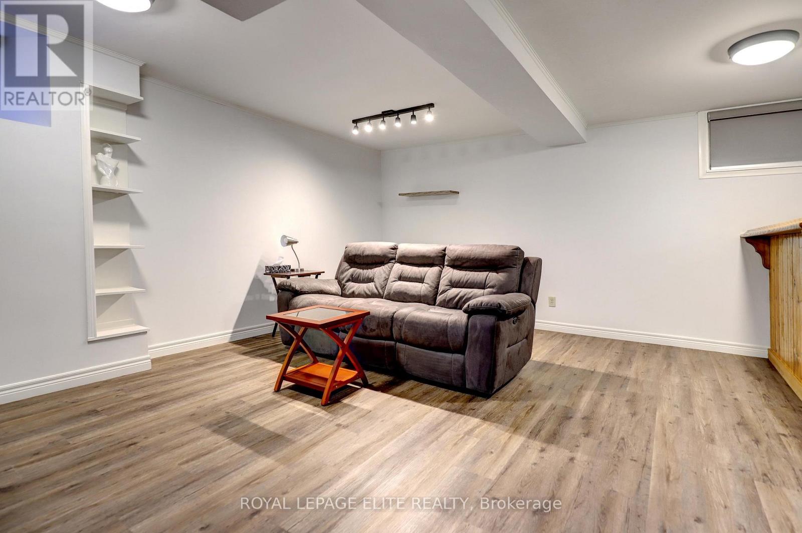 7113 Tamar Road, Mississauga, Ontario  L5N 1Y7 - Photo 30 - W13107526