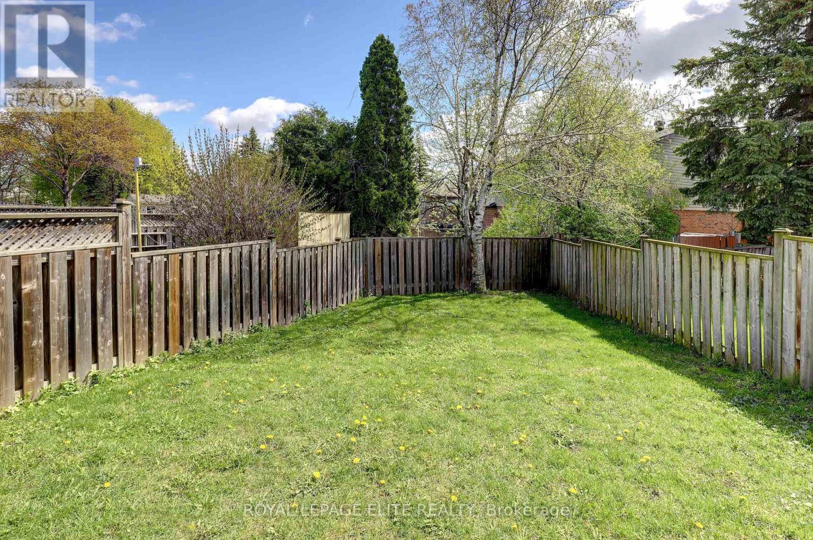 7113 Tamar Road, Mississauga, Ontario  L5N 1Y7 - Photo 39 - W13107526