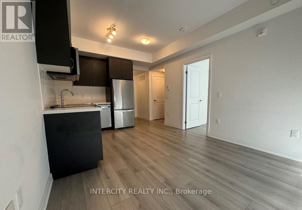 138 - 85 Attmar Drive, Brampton (Bram East), Ontario  L6P 0Y6 - Photo 7 - W13107538