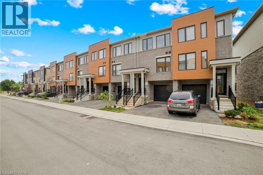 29 Radison Lane, Hamilton, Ontario  L8H 0B5 - Photo 2 - 40828783
