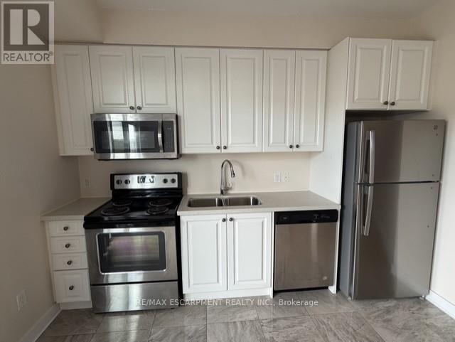 730 - 2490 Old Bronte Road, Oakville, Ontario  L8M 0Y5 - Photo 3 - W13107554