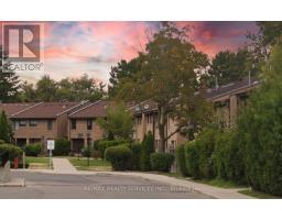50 - 2605 WOODCHESTER DRIVE, Mississauga, Ontario