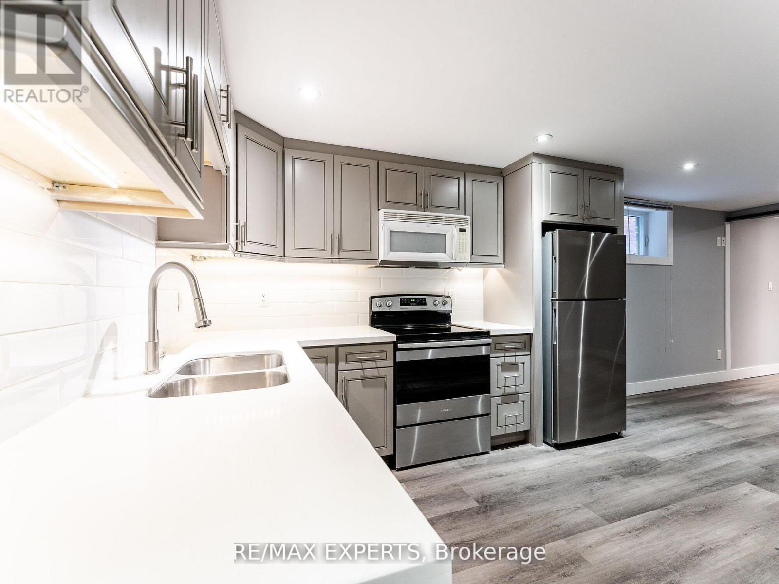 Basement - 2 Hyde Avenue, Toronto, Ontario M6M 1J3 - Photo 16 - W13107594