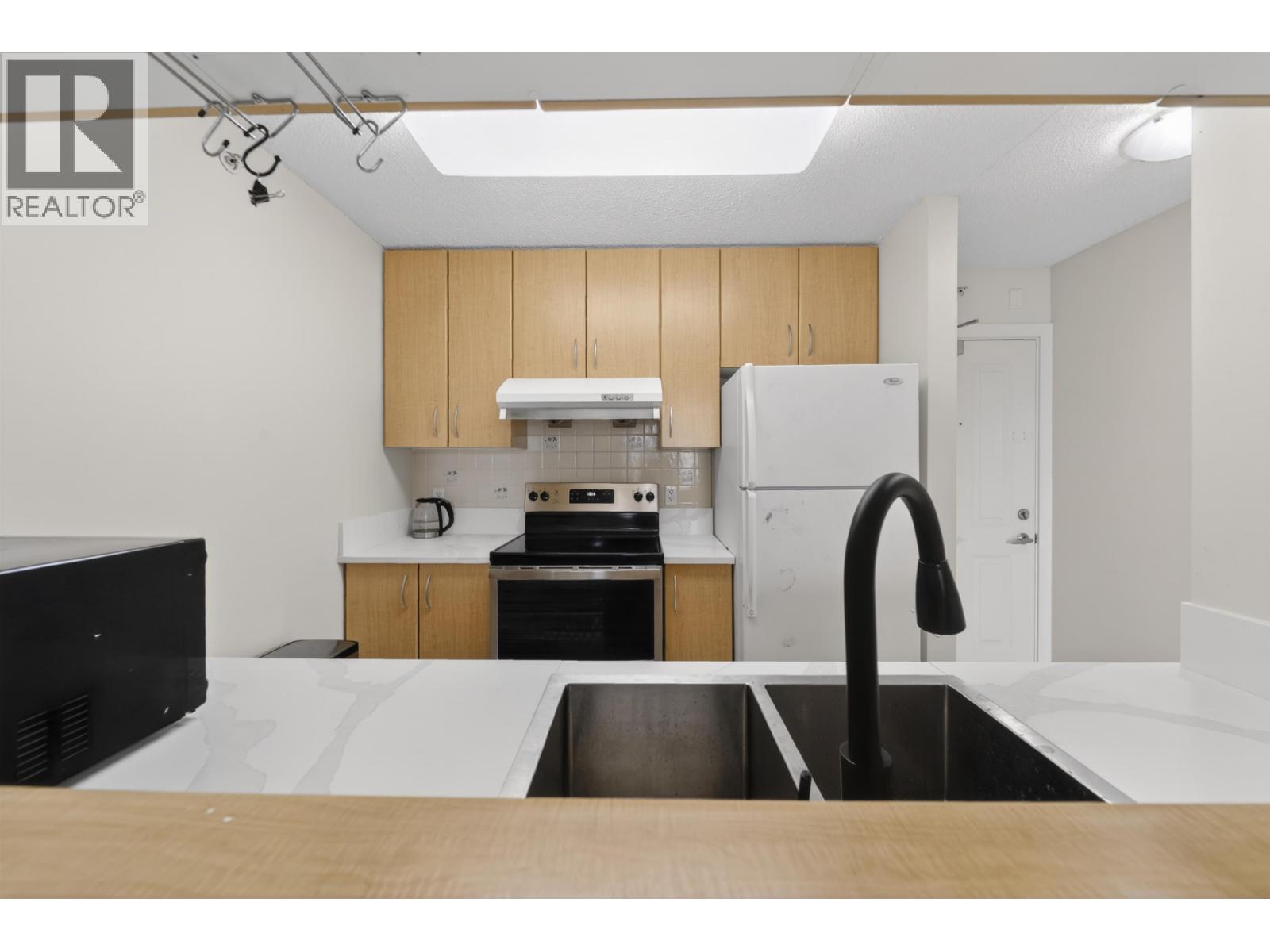 403 3638 Vanness Avenue, Vancouver, British Columbia  V5R 6H6 - Photo 13 - R3121618
