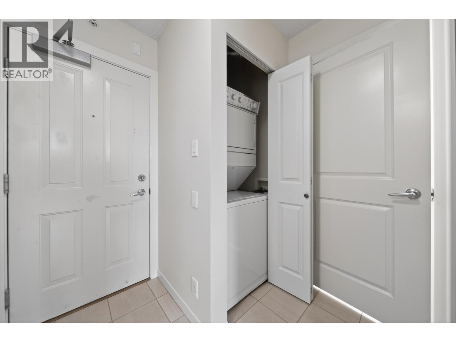 403 3638 Vanness Avenue, Vancouver, British Columbia  V5R 6H6 - Photo 16 - R3121618