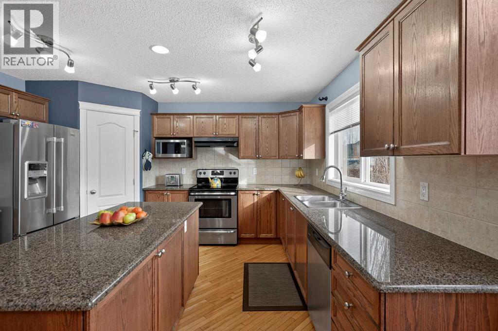 169 West Creek Boulevard, Chestermere, Alberta  T1X 1P5 - Photo 16 - A2309010