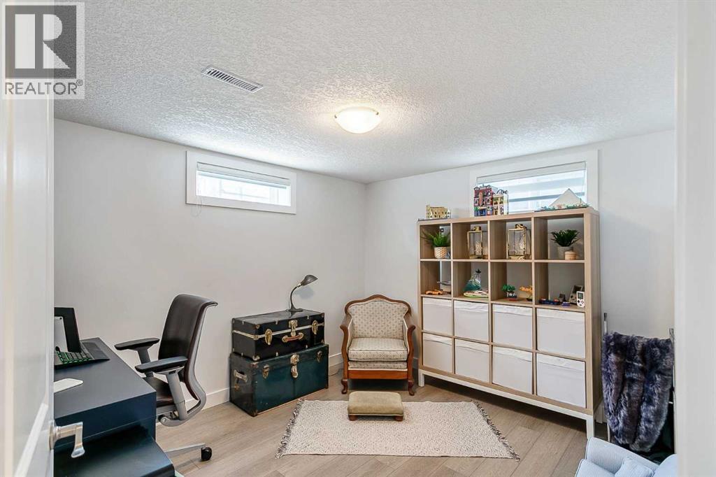 95 Hillgrove Crescent SW, Calgary, Alberta  T2V 3K9 - Photo 25 - A2309620