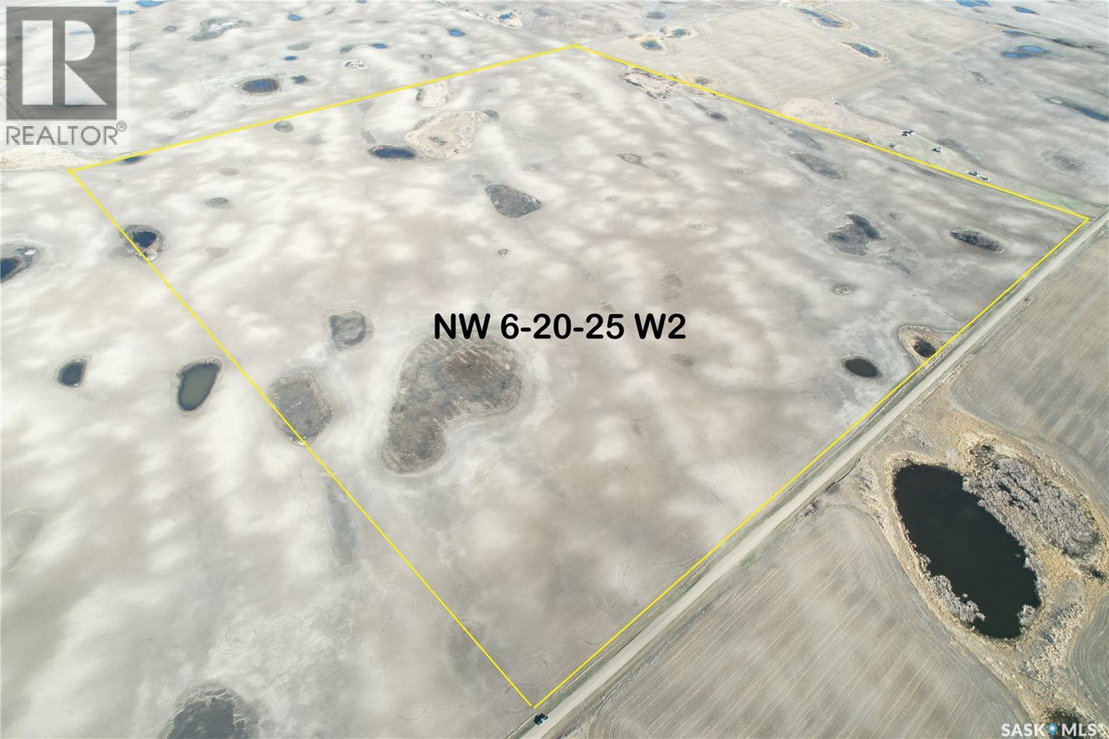 8 Quarters Rm 190, Dufferin Rm No. 190, Saskatchewan  S0G 0H0 - Photo 4 - SK035310