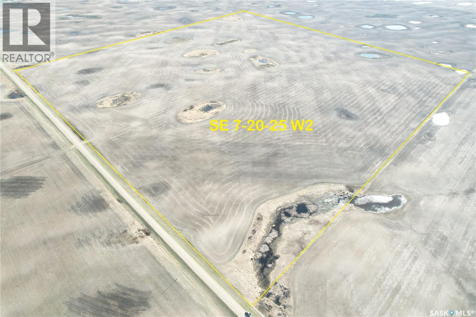 8 Quarters Rm 190, Dufferin Rm No. 190, Saskatchewan  S0G 0H0 - Photo 5 - SK035310