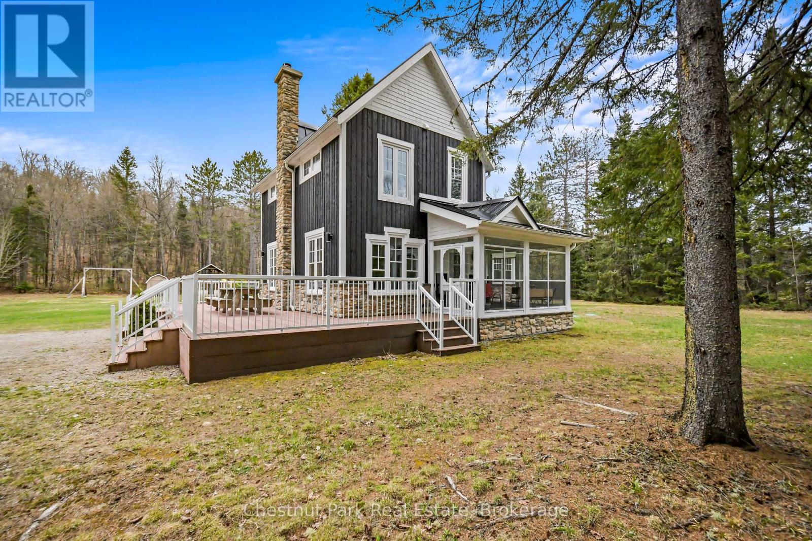 12 Emsdale Lake Road, Perry, Ontario  P0A 1M0 - Photo 4 - X12895376
