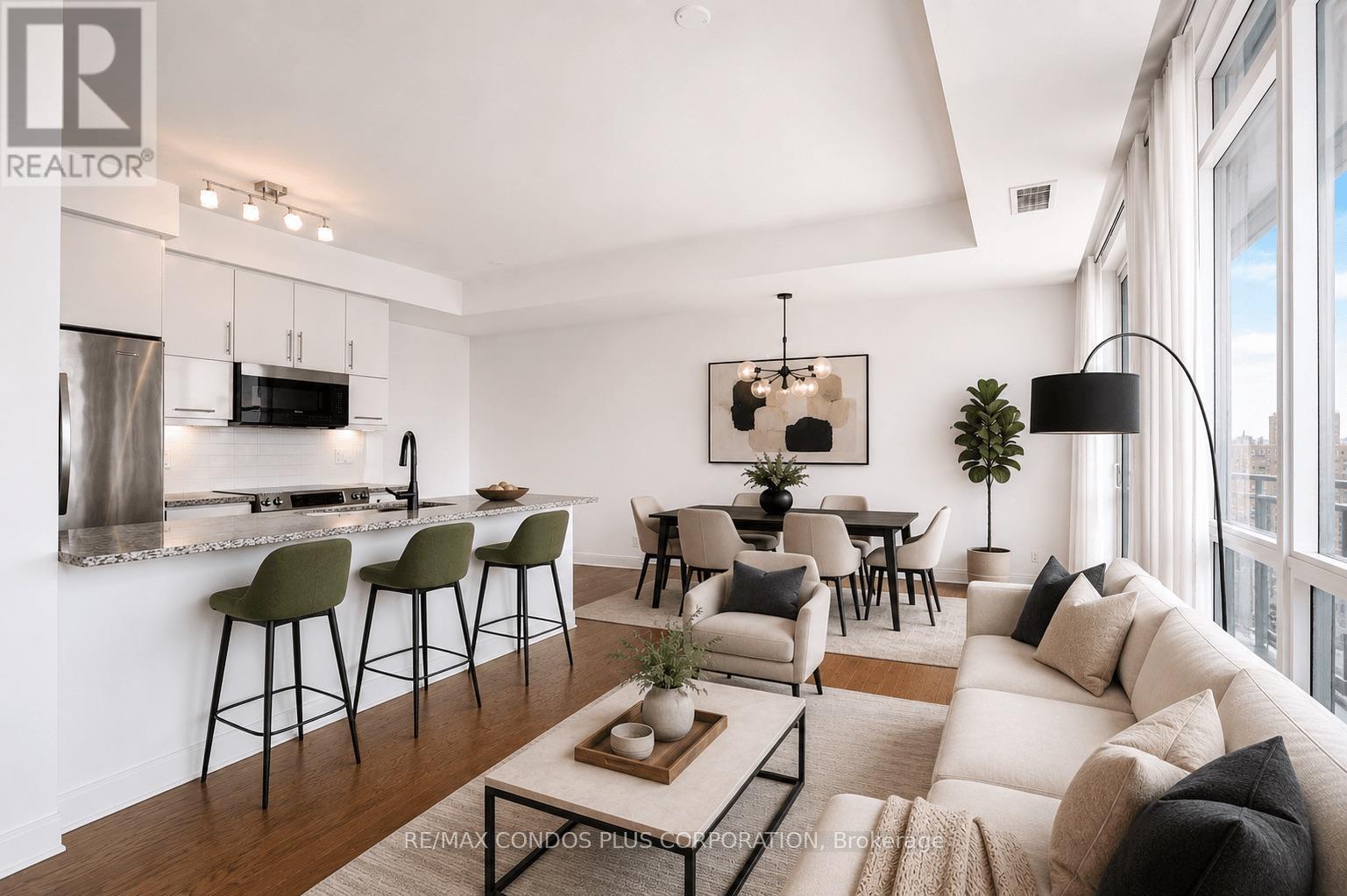 2303 - 825 Church Street, Toronto, Ontario  M4W 3Z4 - Photo 2 - C12931544