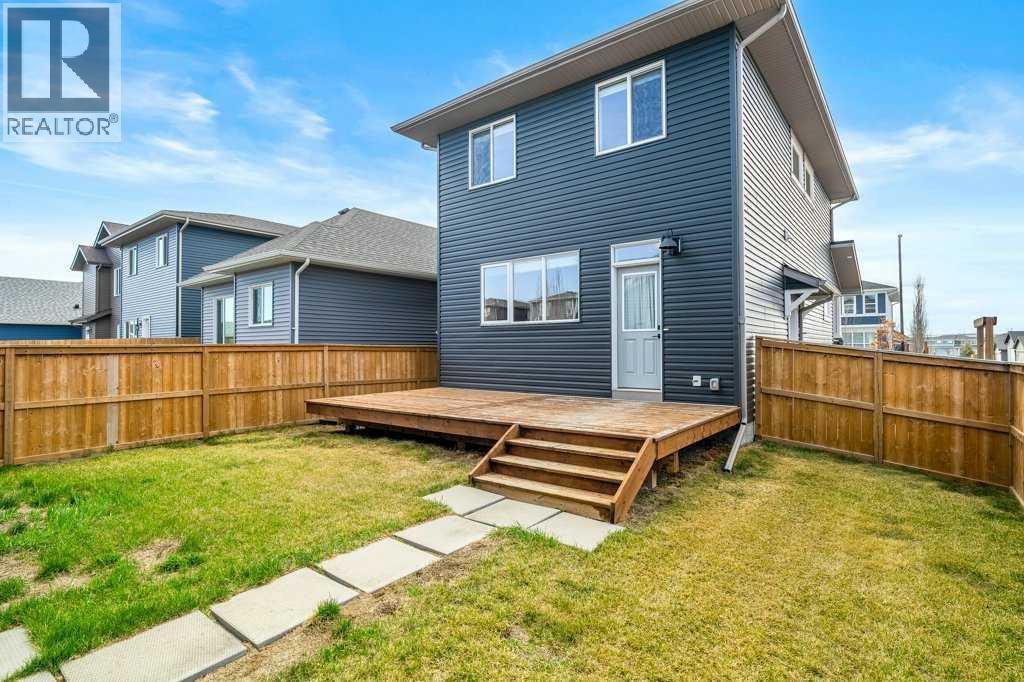 8 Bergamot Street, Okotoks, Alberta  T1S 5R9 - Photo 47 - A2308429