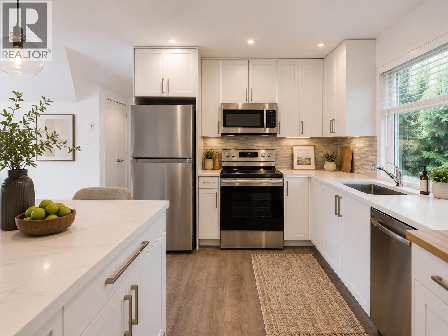 421 Solaz Place, Gibsons, British Columbia  V0N 1V5 - Photo 30 - R3121677