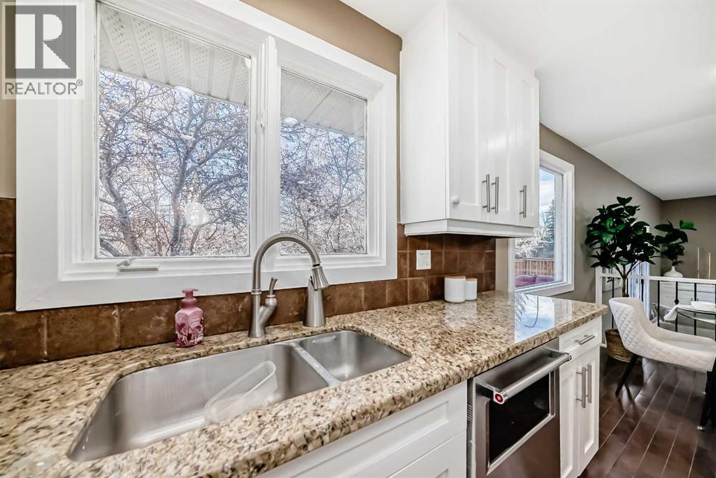 36 Varsity Estates Court NW, Calgary, Alberta  T3B 5B1 - Photo 11 - A2309513