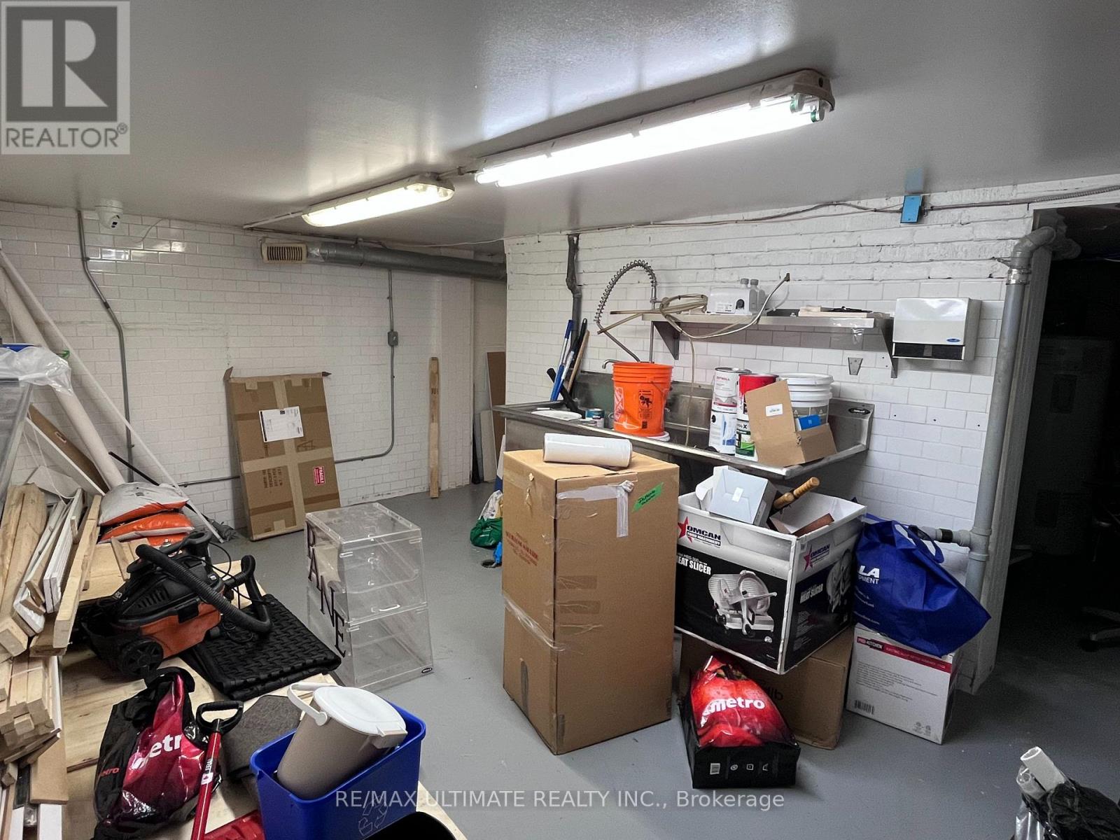3 Glebe Road E, Toronto, Ontario  M4S 1N6 - Photo 11 - C13107642